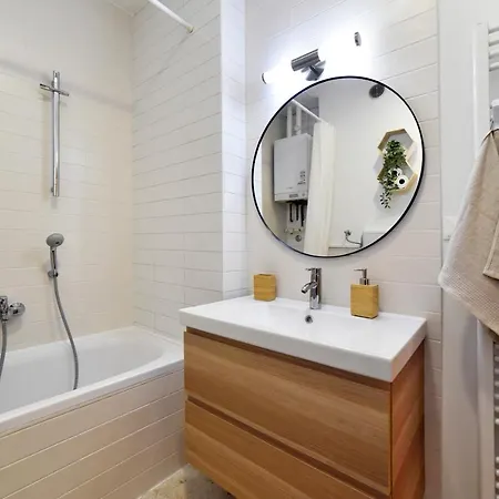 Heart And Soul Apartment